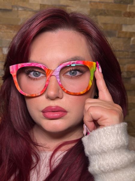 Die Farbpalette von zeelool eyewear ist immer eine Augenweide.0