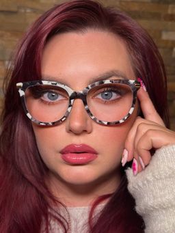 Empfehlenswert ! Wirklich tolle Brille!2