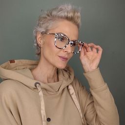 Ich muss sagen, dass die Brille meine Erwartungen weit hinter sich gel2