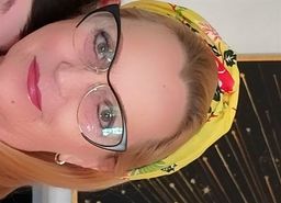 Ich bin von der Brille begeistert. Sie ist zwar etwas schwer, aber den0