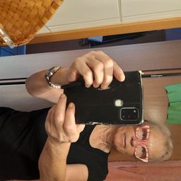 Ich bin total zufrieden mit der Brille 🤓 ich wollte mal was ausgeflip0