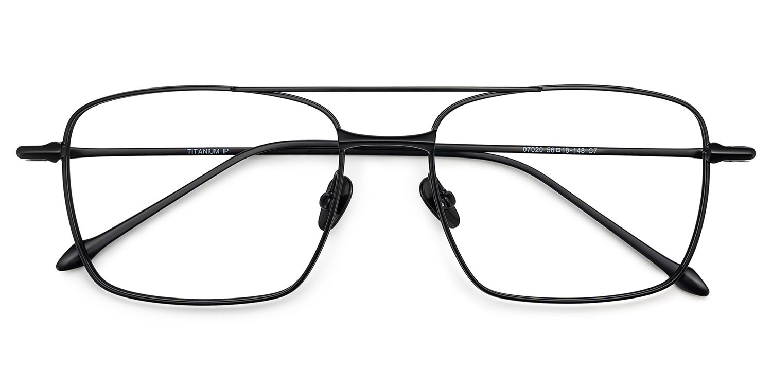 Anton Schwarz Pilot Titan Brille1