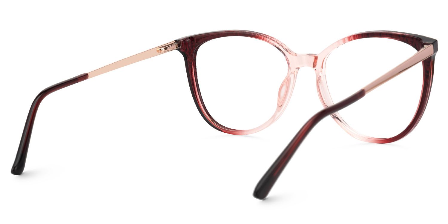 Dagmar Rot Cateye Brille2