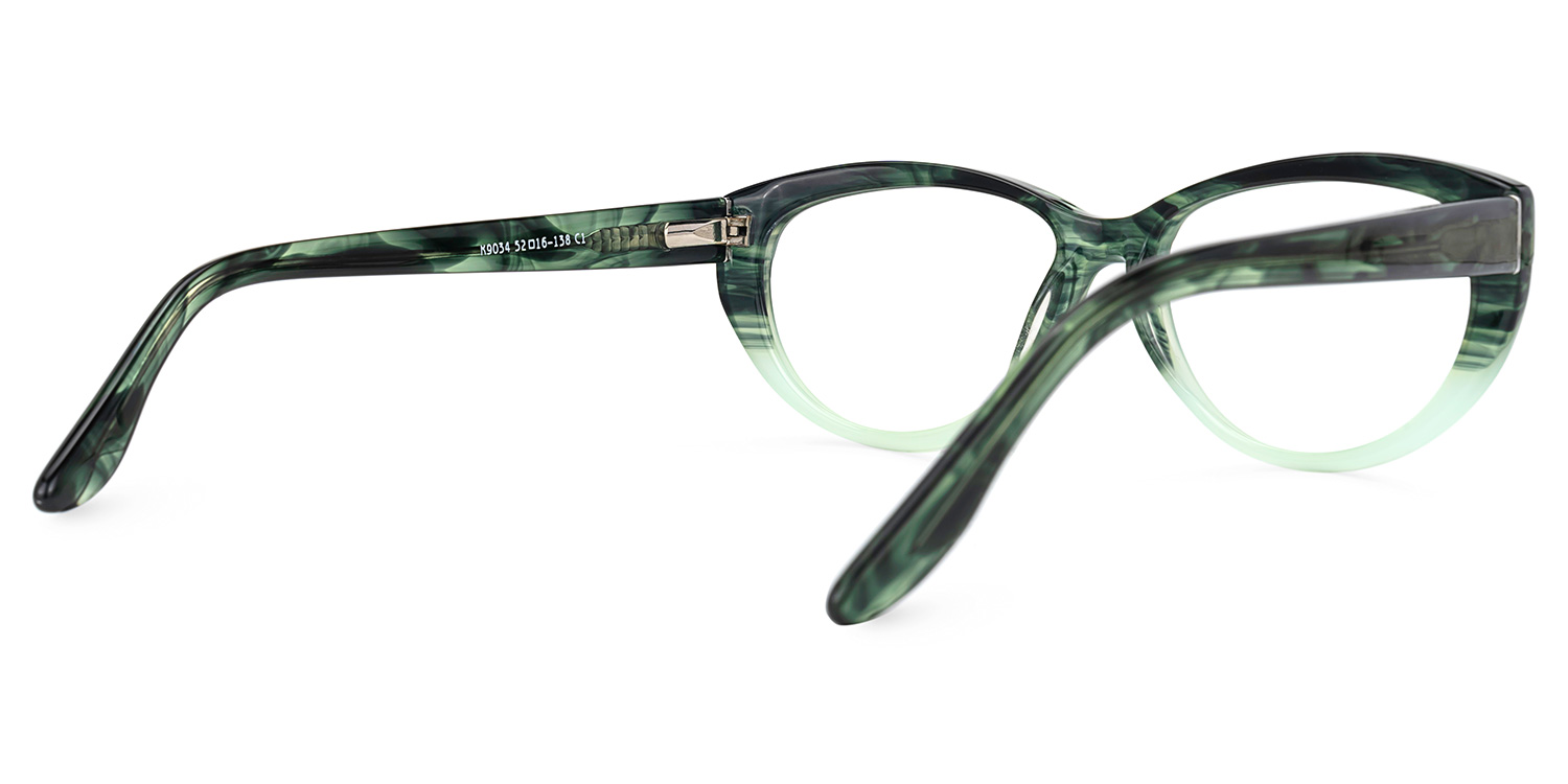 Marcel Grüne Cateye Brille3