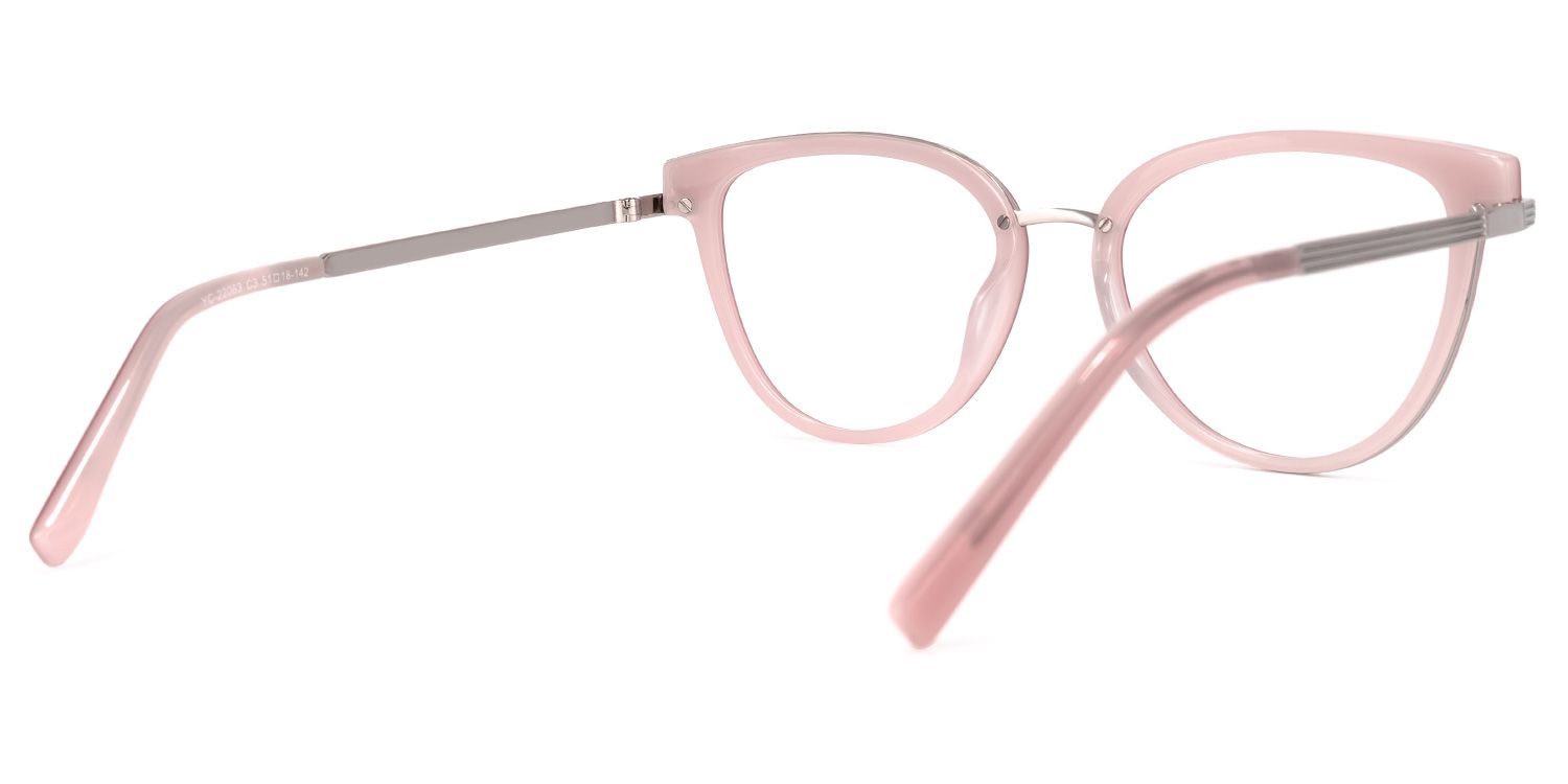 Vanessa Rosa Cateye Brille4