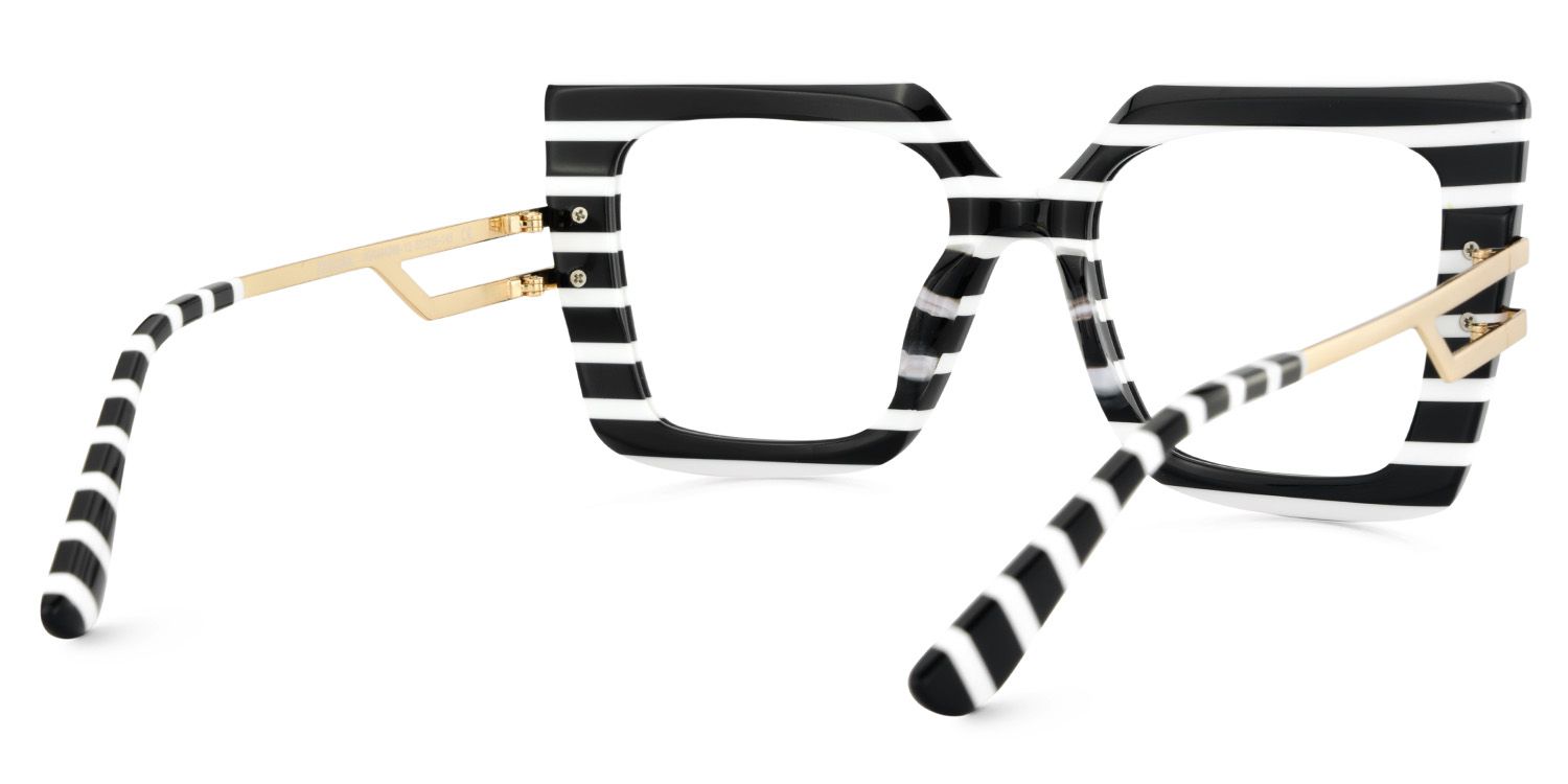 Poutine Schwarz-Weiß Quadratisch Gemischte Materialien Brille3