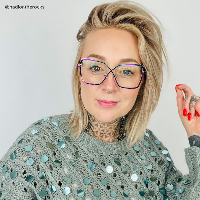Racquel Bunt Quadratisch Brille hover