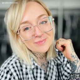 Kelby Rosa-Blau Quadratisch Brille5