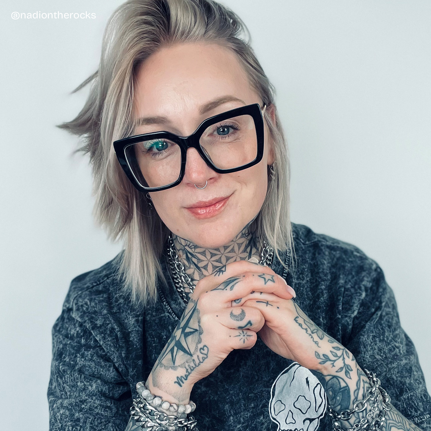 Flora Schwarz Quadratisch Brille6