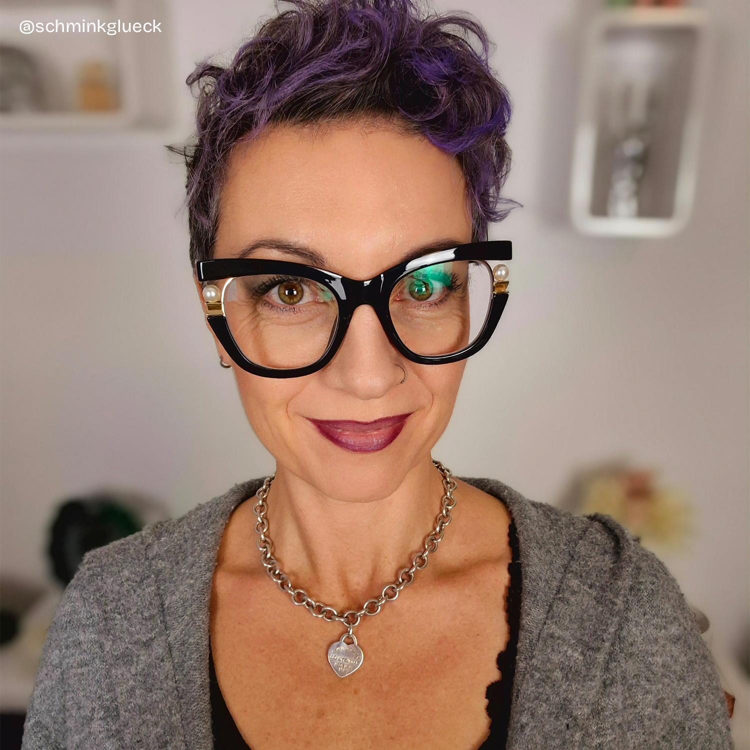 Pearl Schwarz Cateye Brille8