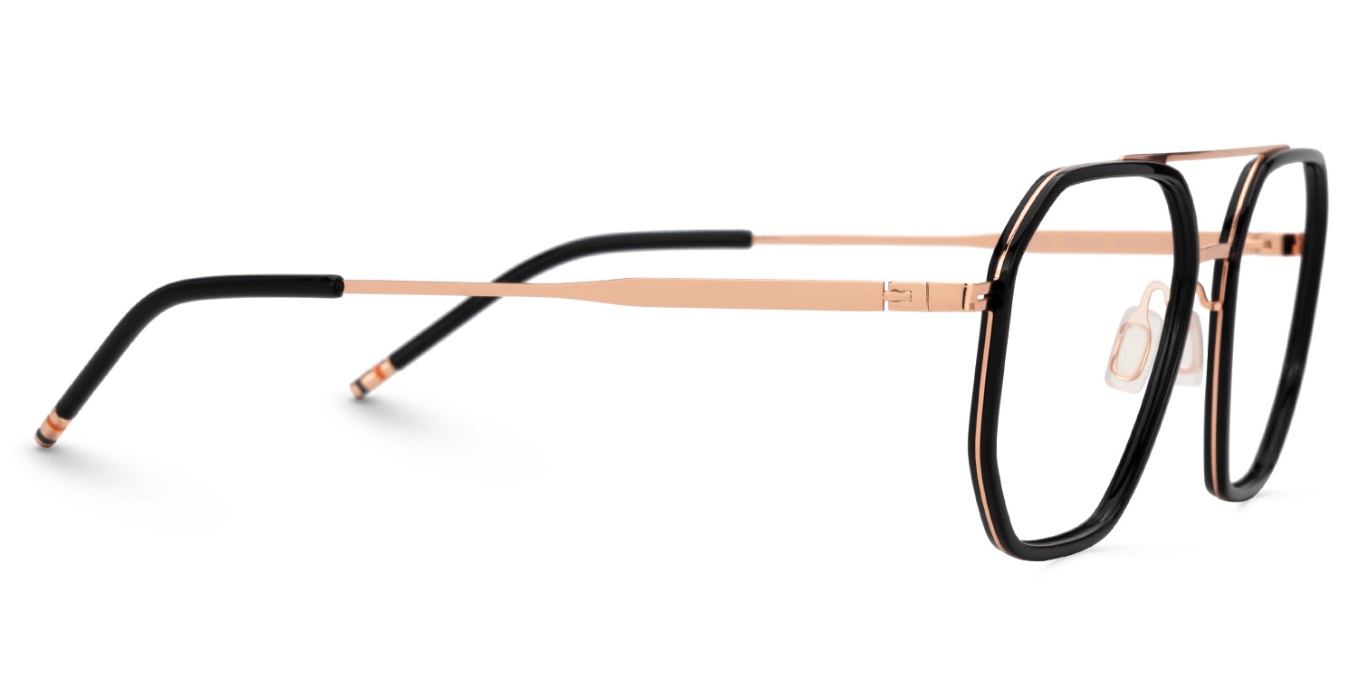 Bethany Schwarz Pilot Brille3
